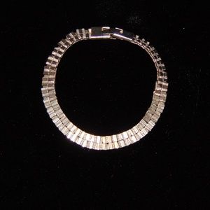 Vintage Jewelry - Vintage 70s Silver Tone Bracelet Vintage Jewelry - Vintage 70s Silver Tone Bracelet